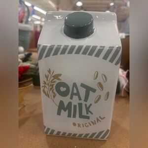 Oat Milk Original Ceramic Dispenser - White and Gold